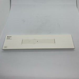 38 mm apple  genuine soft white sport band